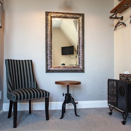 Oaklands Guest House Уеймут Екстериор снимка
