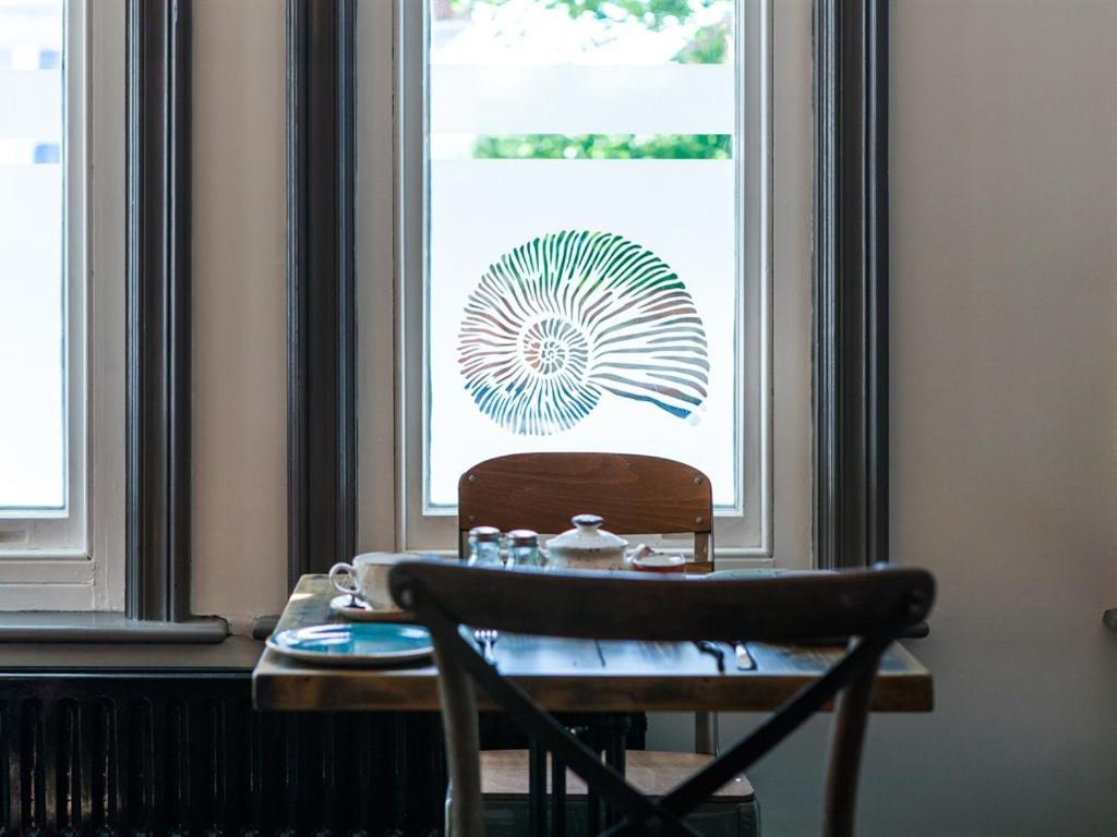 Oaklands Guest House Уеймут Екстериор снимка