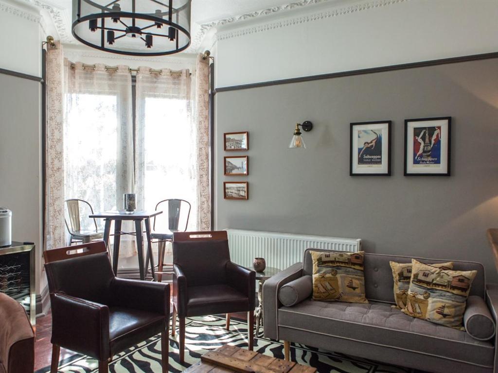 Oaklands Guest House Уеймут Екстериор снимка
